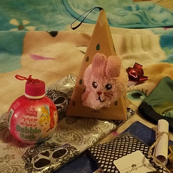 ✨FREE GIFT WITH PURCHASING✨ - Picture 3 of 4